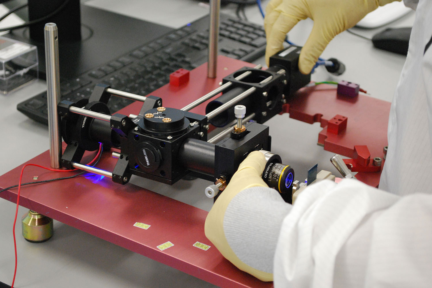 Bringing Optical System Manufacturing into Focus